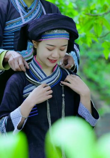 美女回到顶部文山妹子上门要多少钱【微24680029】 00:09云南文山苗家