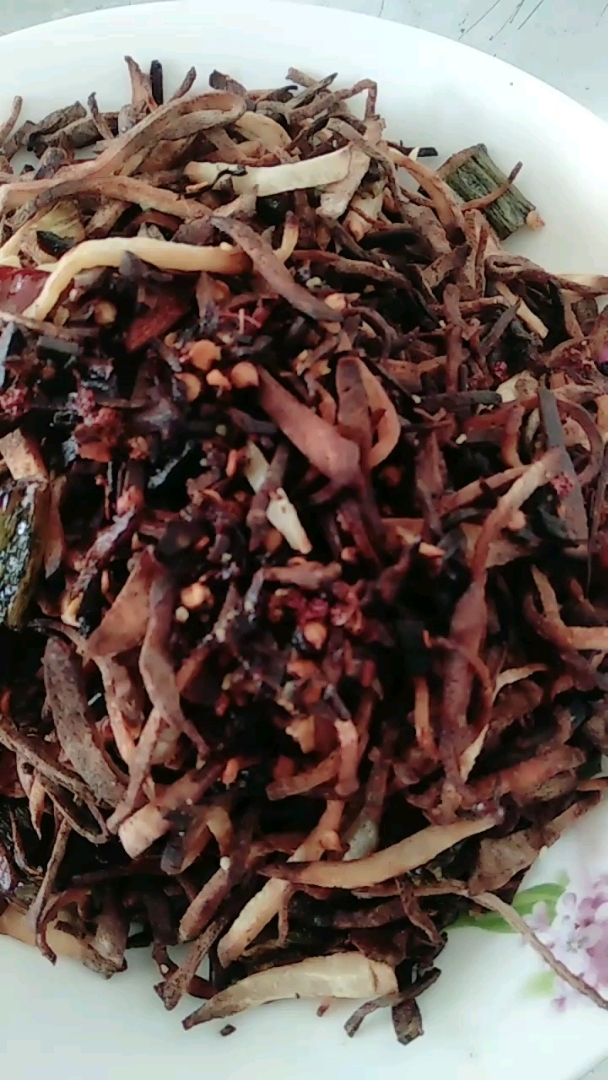 干煸咸菜丝,打工仔的最爱!