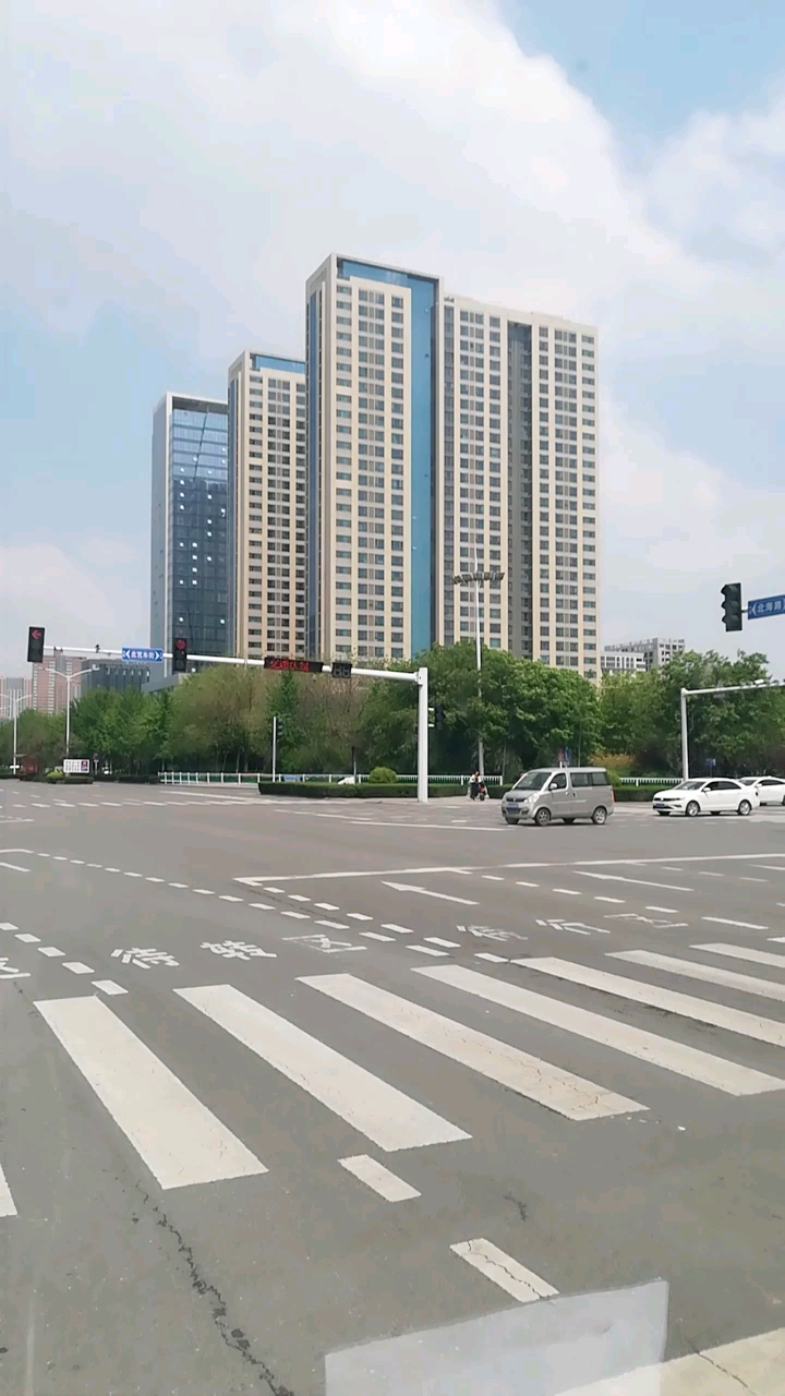 迎宾大道 一一一 北海路