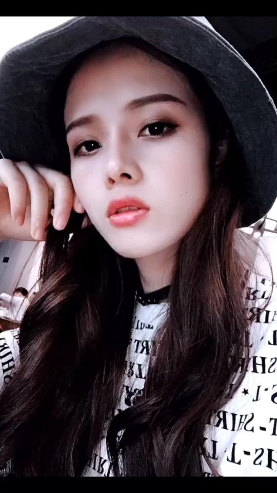 哈哈哈坐等小鲜肉李圣恩给我颁奖了