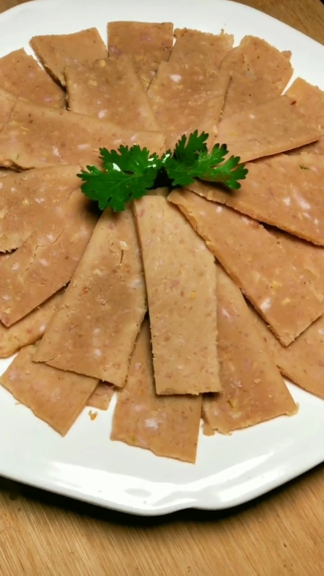 年夜饭之第八道菜,好吃的肉焖子.