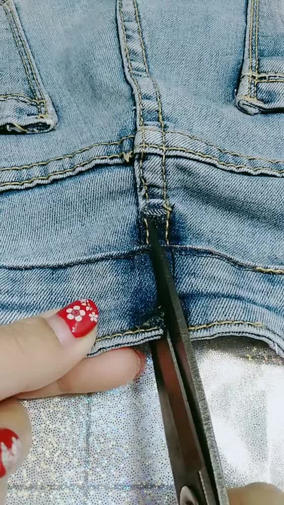 爱生活爱针线,裤腰太小这样改,外婆都夸我