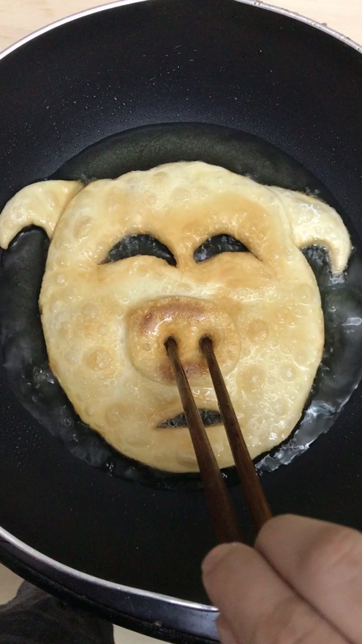 油炸猪头大饼
