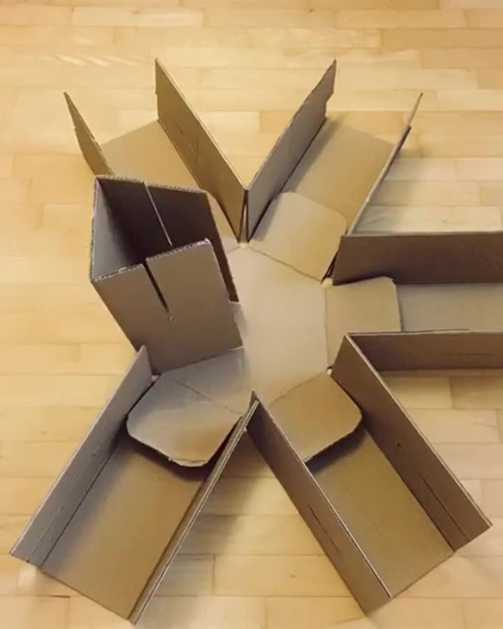废纸箱做凳子图片