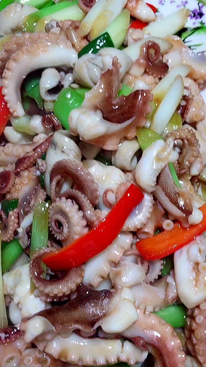 葱段炒巴蛸 鲜嫩可口 美味佳肴