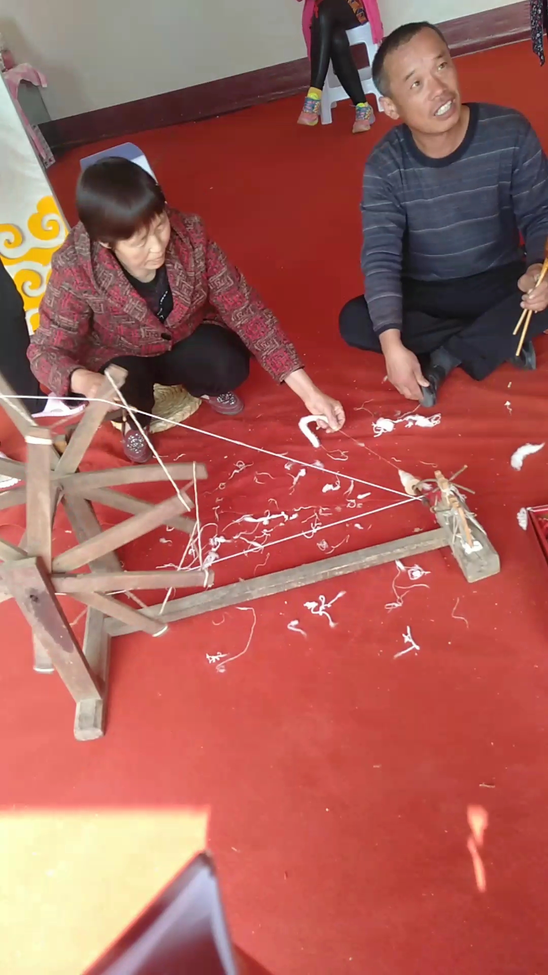 过去的纺棉花车,大家是否有印像!