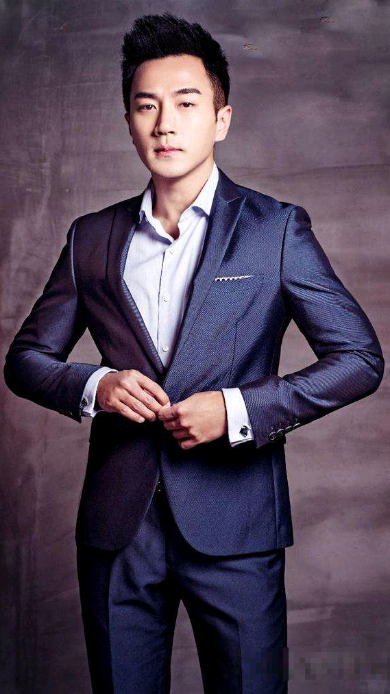 明星#明星刘恺威穿西装好帅