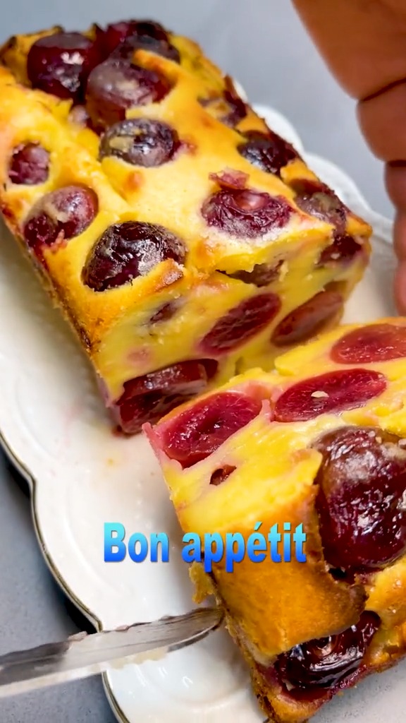 制作简单且超级好吃的樱桃布丁做法分享!