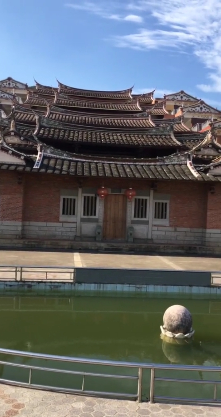 这种闽南五进古厝,很少见了