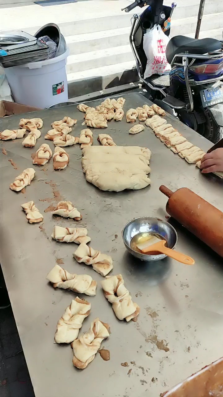 清真美食,糖蜜果!