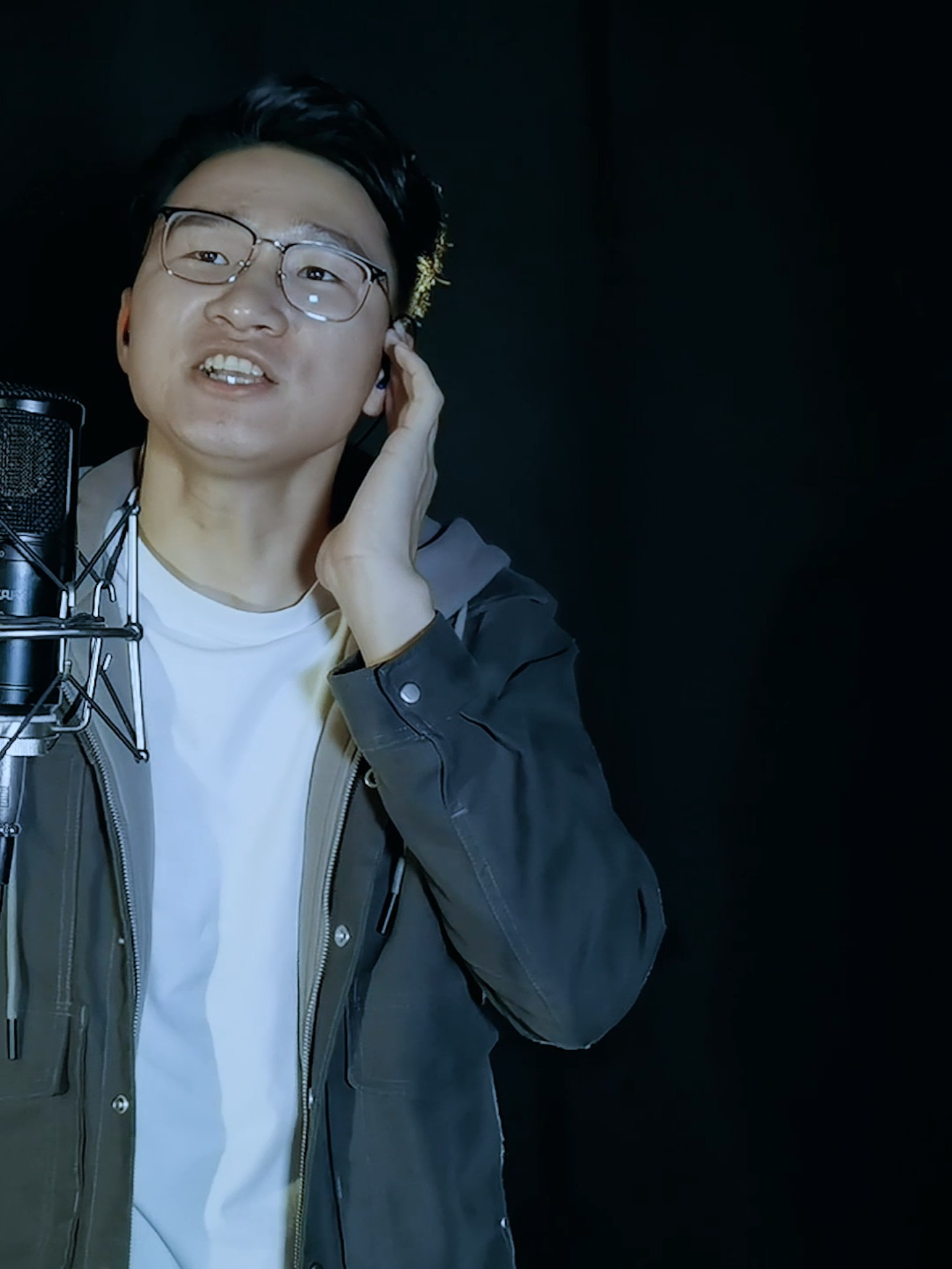 音乐#谢霆锋经典《爱后余生》请不要说改天再会 何不干脆说下次失陪