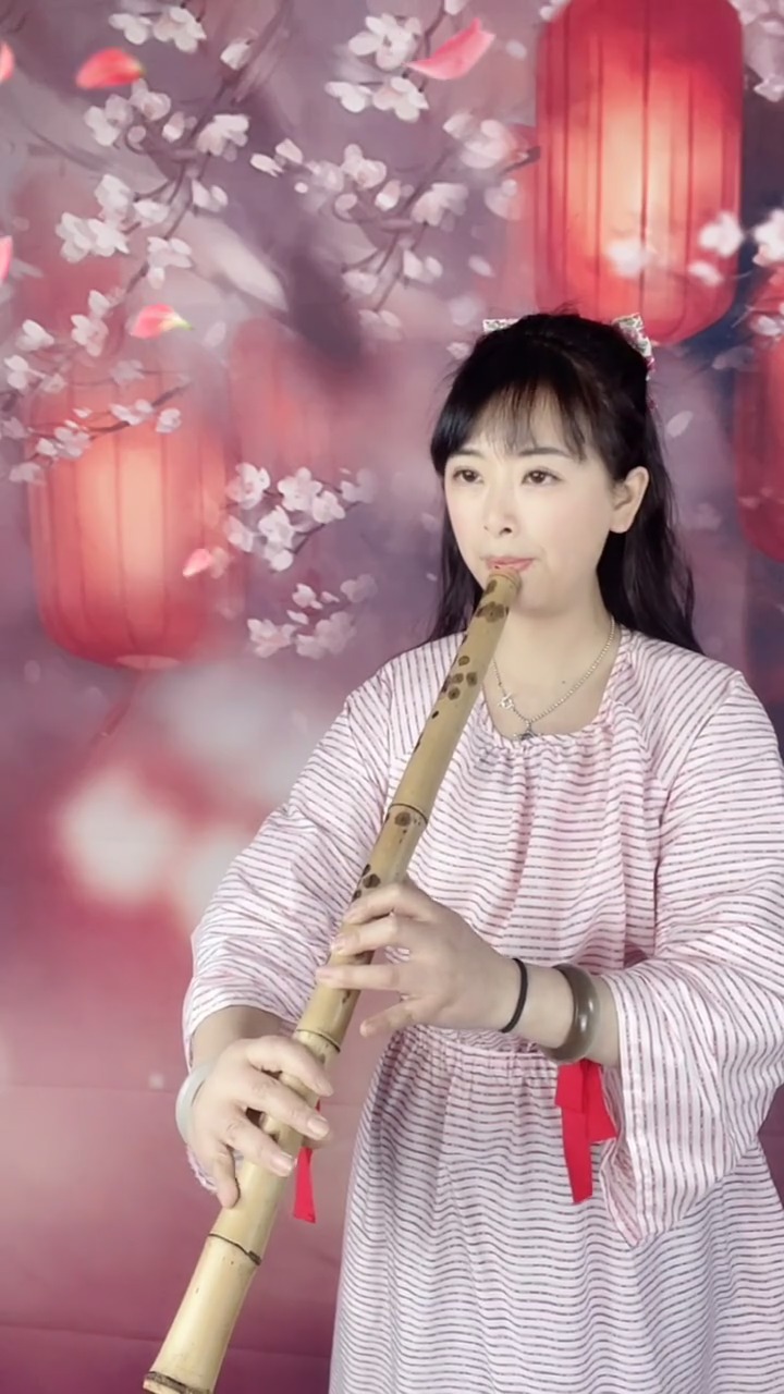 迷惑行为大赏#洞箫《花溅泪》f调,萧声悲切曲悠扬,淡淡幽怨花自伤