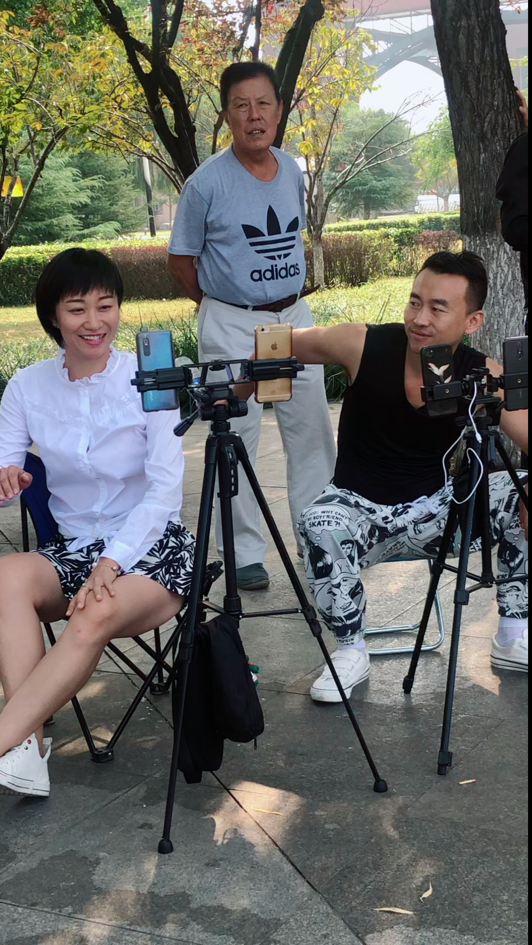 万物皆可涮#滨芳兄妹组合