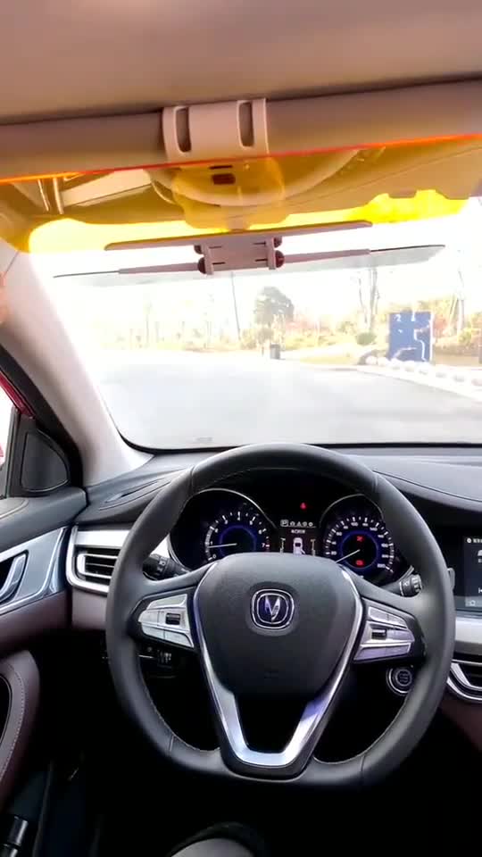 神仙级买家秀日夜两用遮阳板,开车再也不怕强光了