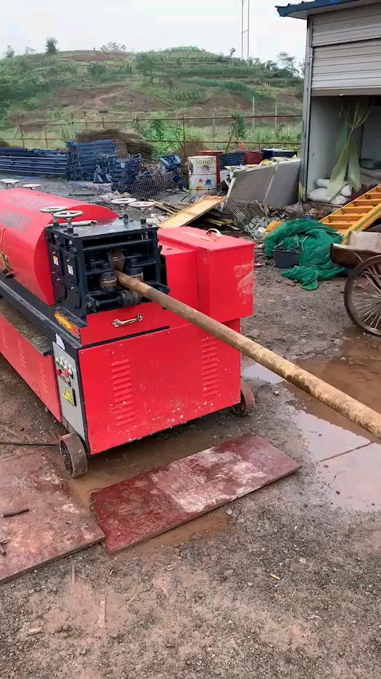 脚手架钢管溜直