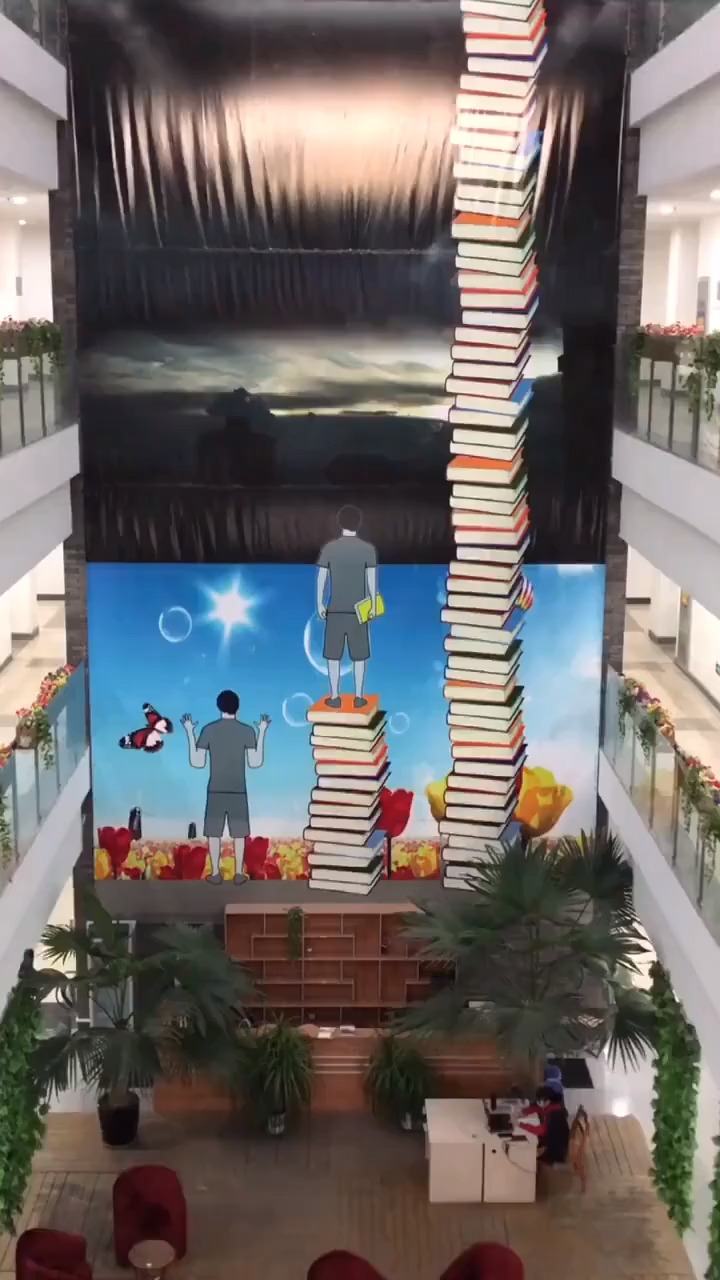 北航图书馆里的这幅画,仔细想想很有道理,你看懂了吗?