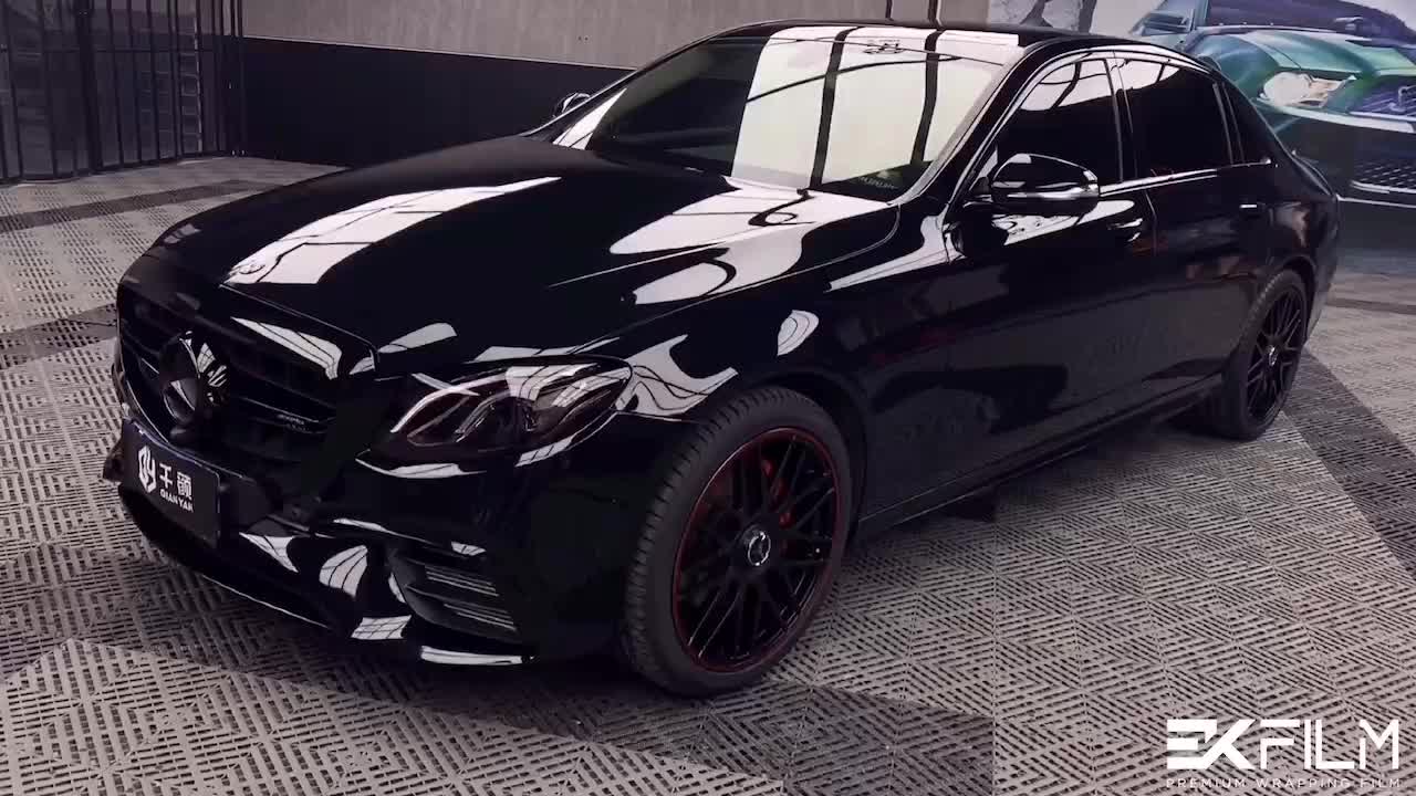 奔驰e300全车改色ekfilm改色膜超级亮黑