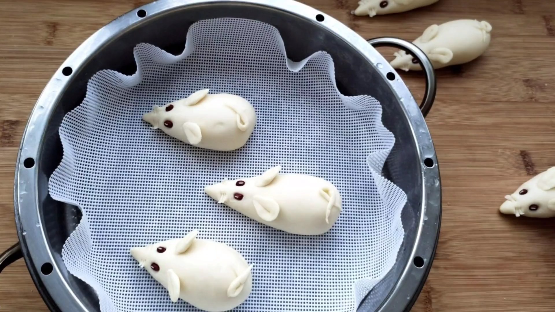 轻知计划鼠你好运小老鼠造型馒头好看又好吃孩子们最爱