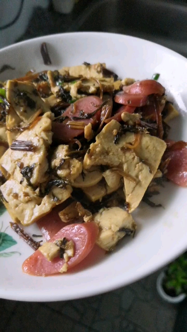 梅干菜豆腐配火腿