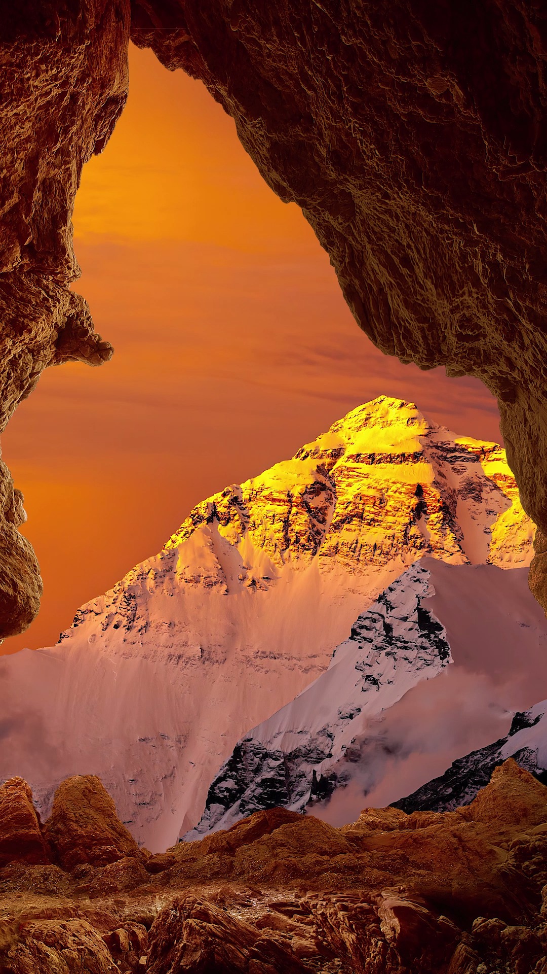 最美的风景#幸运拍到日照珠峰,千载难逢,遗憾无人机不幸坠毁,此视频