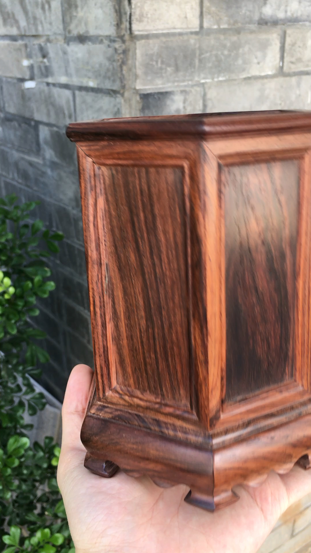 海南黄花梨,老糠梨六角笔筒,顶部直径11.8底部直径13高15.5重327.4克