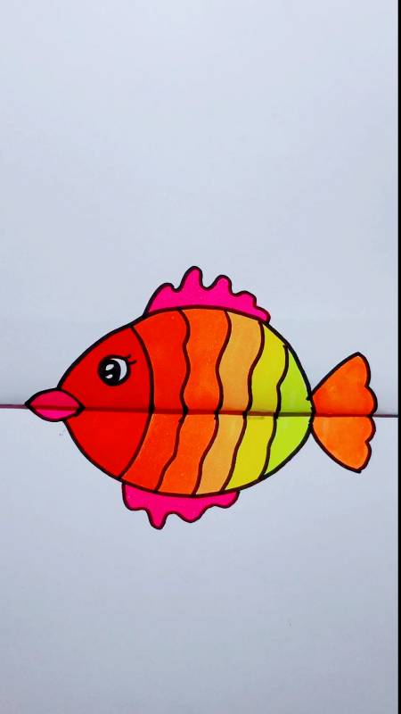 我要上热门#教你画大鱼吃小鱼哈哈-度小视