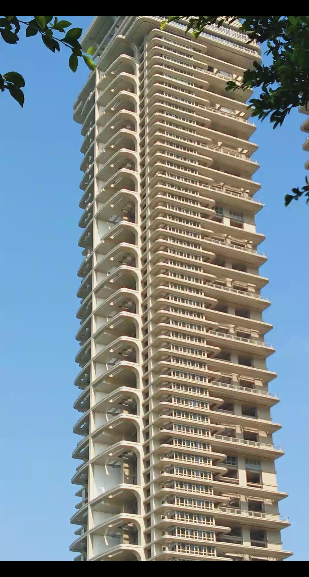 厦门最贵的豪宅,可以和上海汤臣一品叫板的房子,汽车可以坐电梯入户