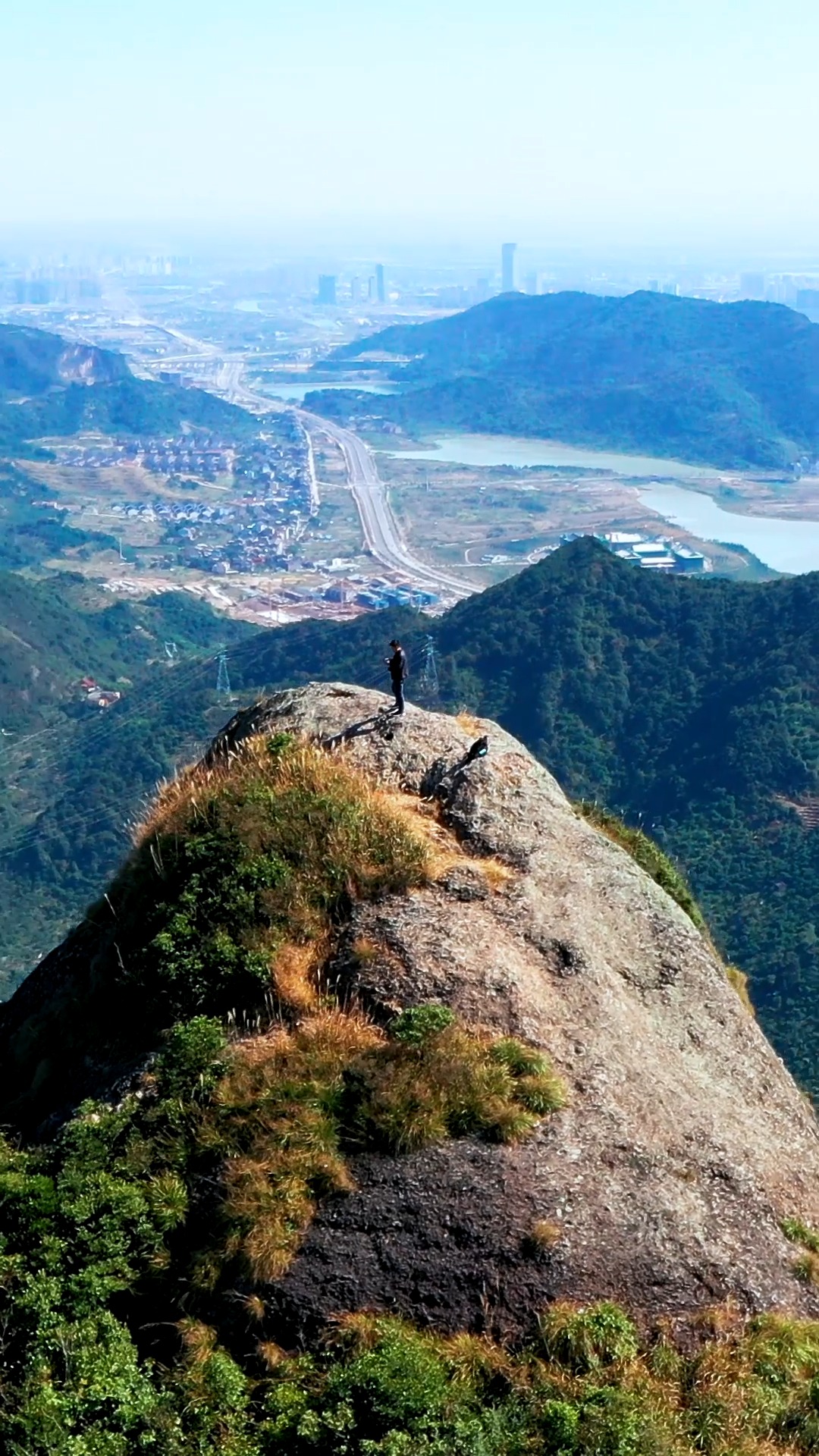 我要上热门浙江台州丫髻岩黄椒路三区中心zui高点市区zui近的登山观景