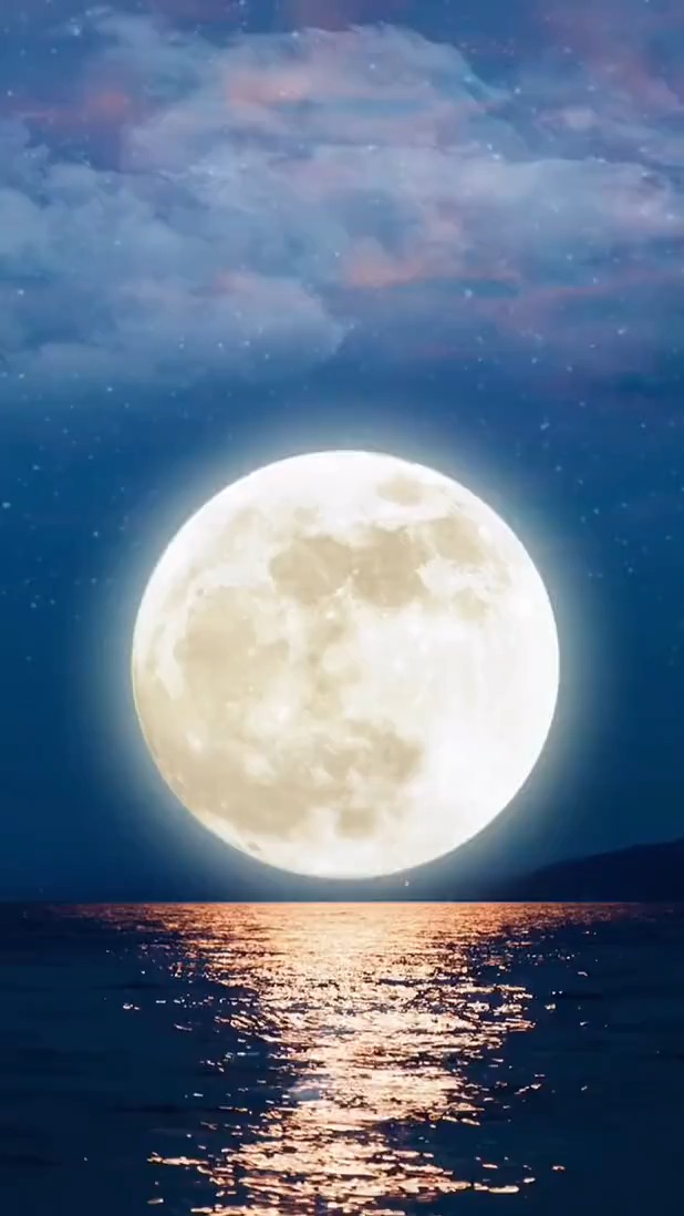 2021超级月亮首次现身,被镜头记录下来了,美不美你们说了算.