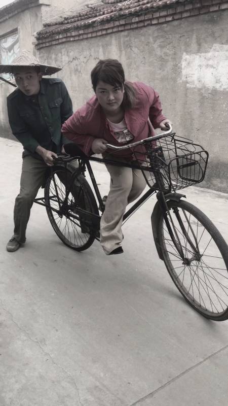 80后90后的大梁自行车你骑过吗 进来回忆一下-度小视