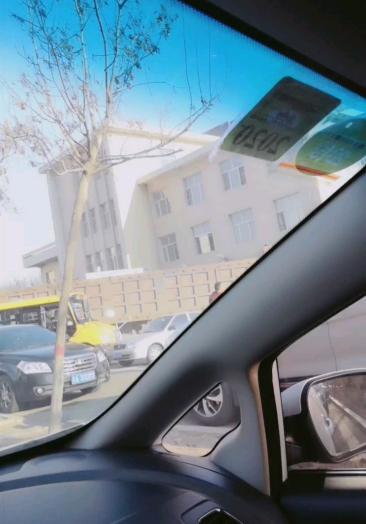 杜尔伯特蒙古族自治附近约微97188725找美女小妹上门全套服务酒店服务