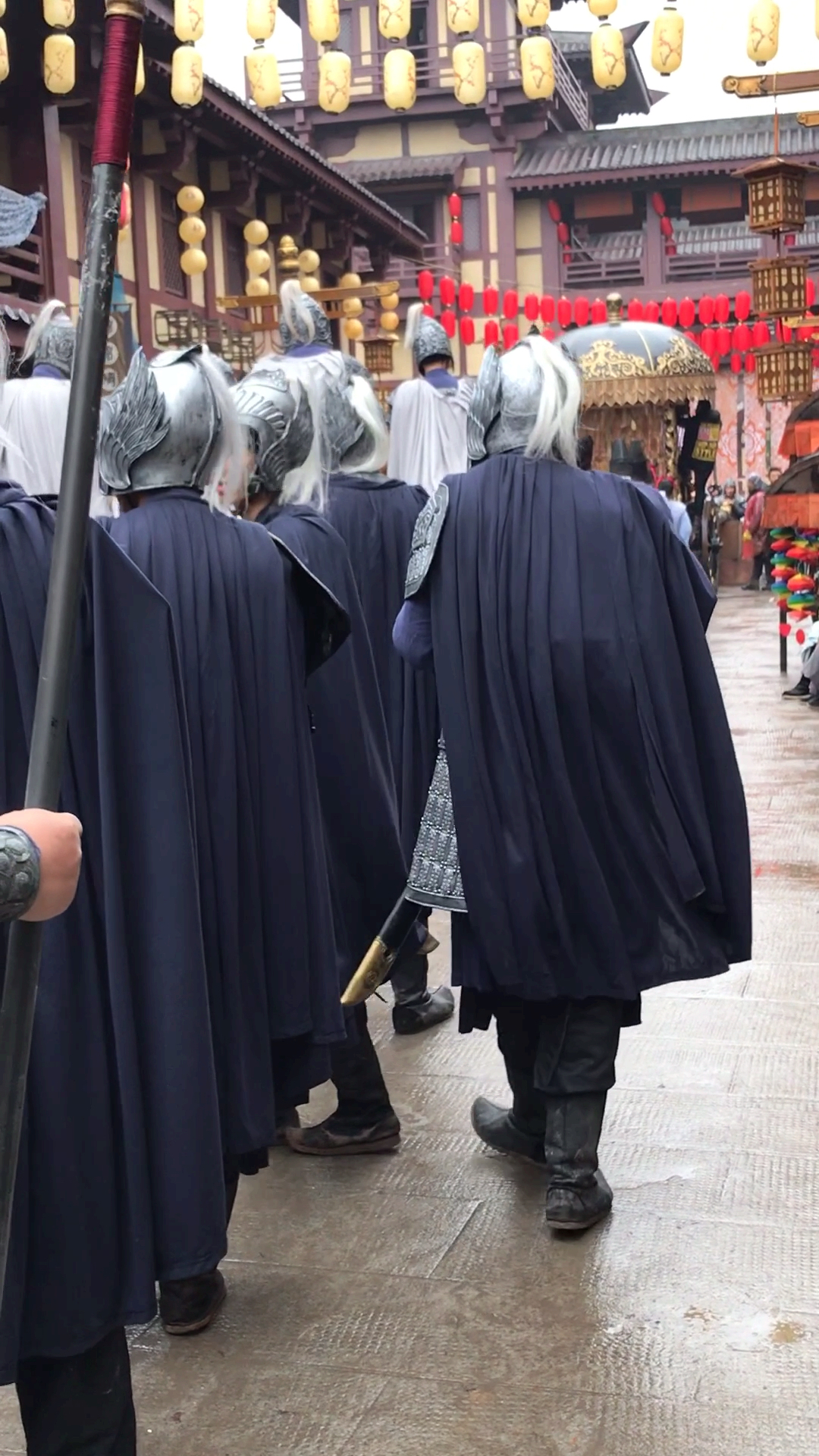 皇上亲自迎接大将军凯旋归来