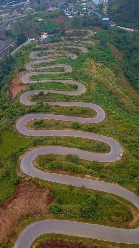 魔鬼公路的典范云南宜良68道拐旅行大玩家旅行小百科