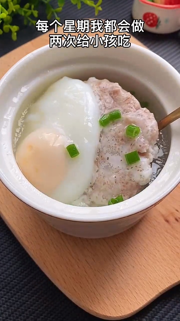 美食记#这个鸡蛋肉饼汤你记得保存下来,每周我都会做给小孩吃