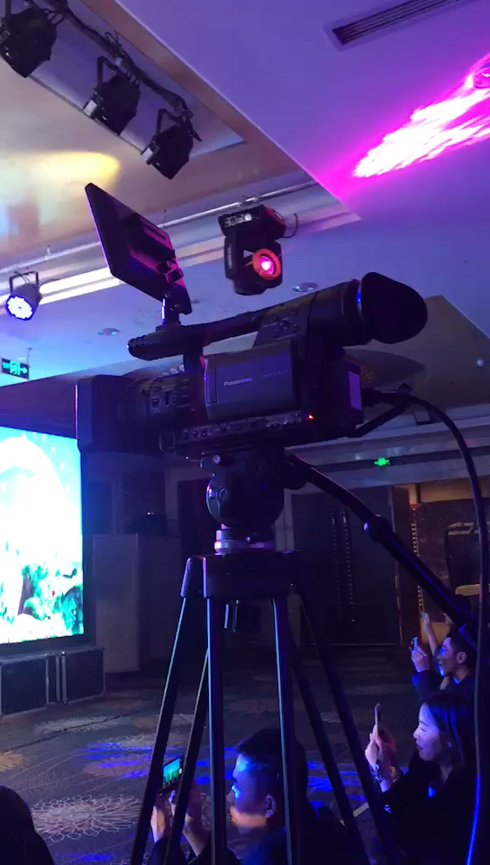 一场幼儿园的年会导播直播.不同角度不同机位每个细节更直观.