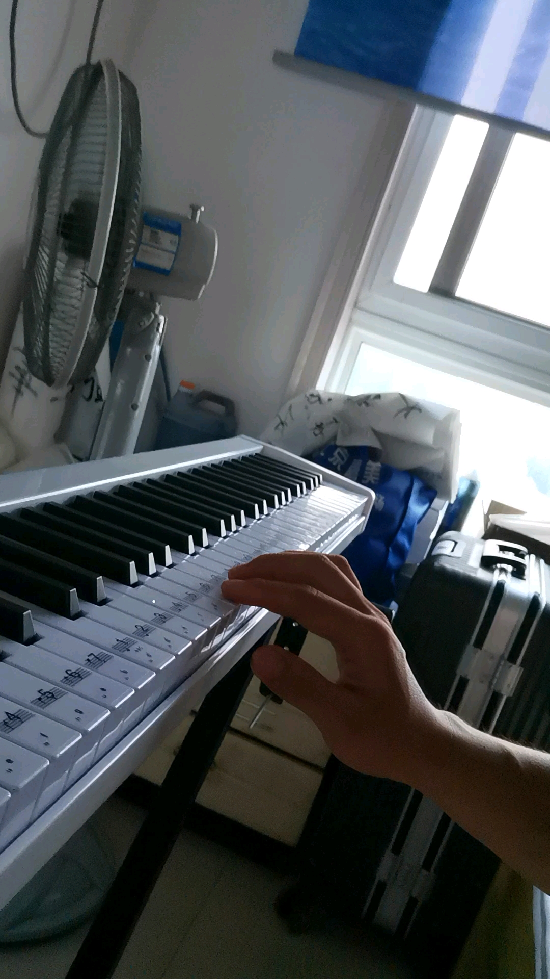 第一次弹电钢琴