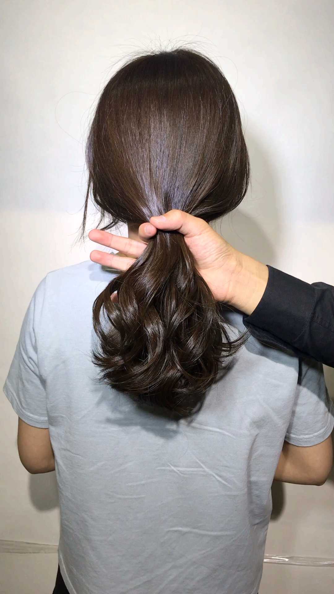 齐肩烫#这款是披肩烫发,如果你过年想烫头发,既然头发变得多一点,烫