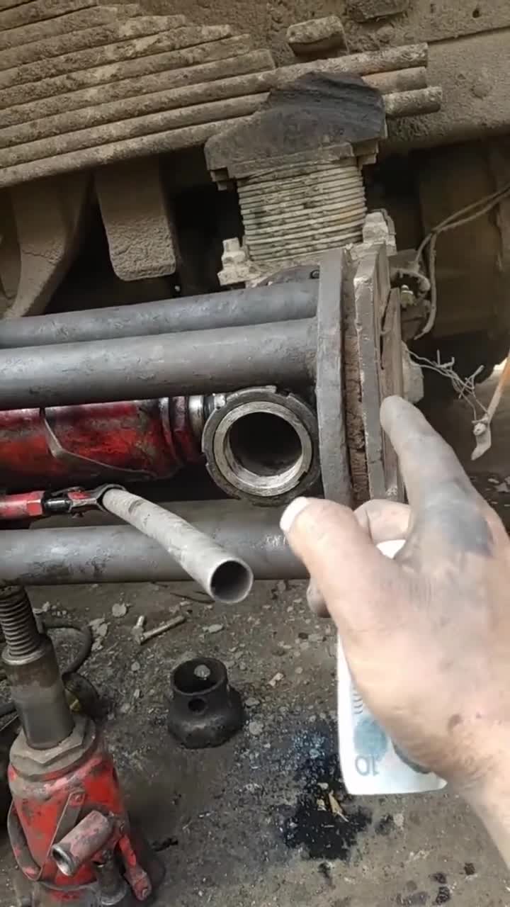 半轴套管打孔小妙招,不知你们是否知道说说看