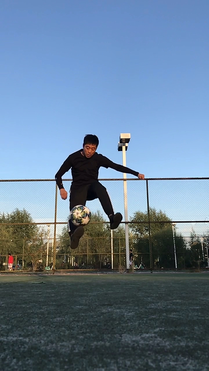 足球#这个慢动作你们看清了吧,哥哥哥