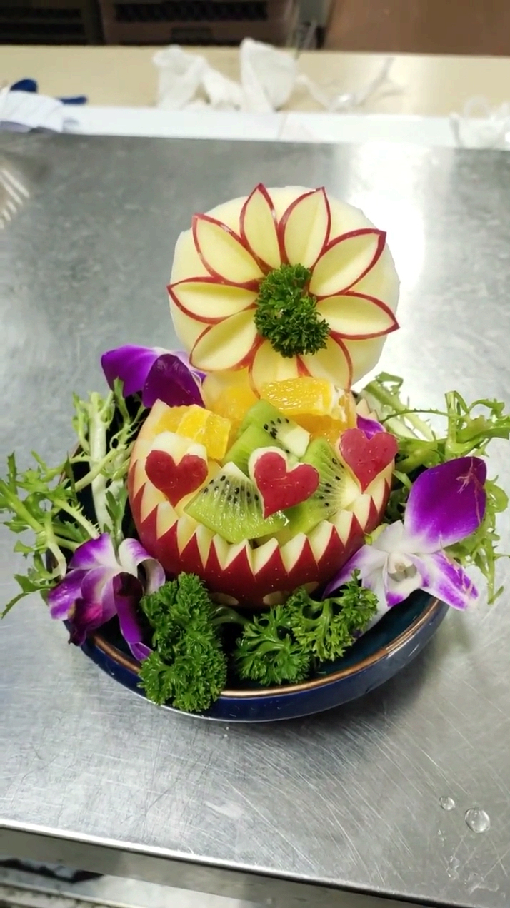 冬季进补计划#这个水果拼盘做的好不好看?#水果雕刻@全民小助手