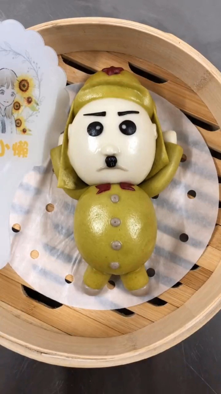 搞笑视频#神剧里面的这个场景你看过吗花式馒头