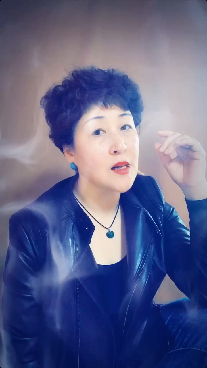 有木有大姐大的味道呢