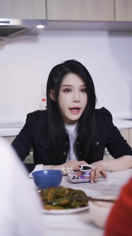 给我配医药费 回复 9 妃夕妍雪碧1天前 好嘴皮 回复 7 杨让所有人苏太