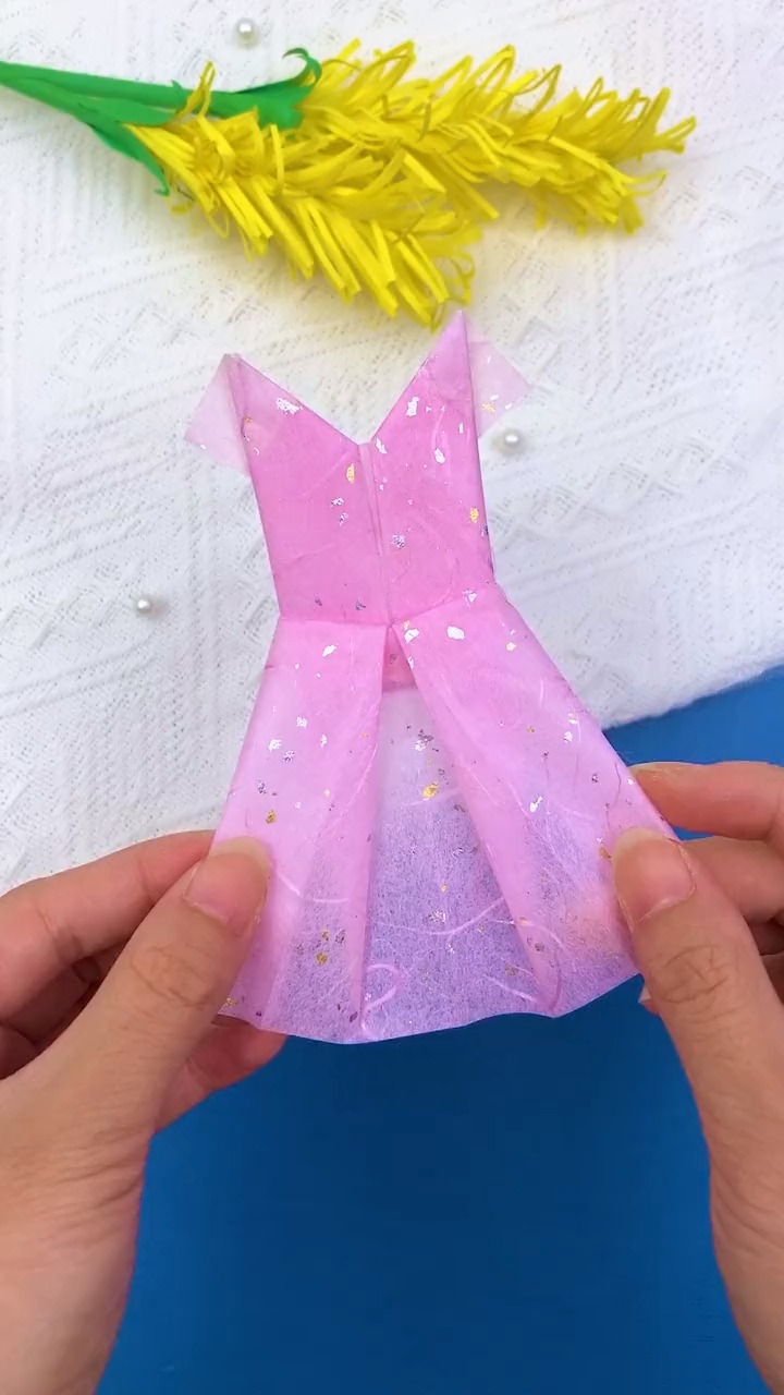 手工制作折纸做漂亮的公主裙好看吗动手做起来吧