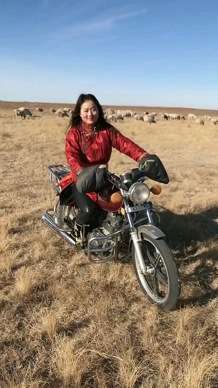 我最喜欢这种内蒙古的女孩子了性格特别的开朗