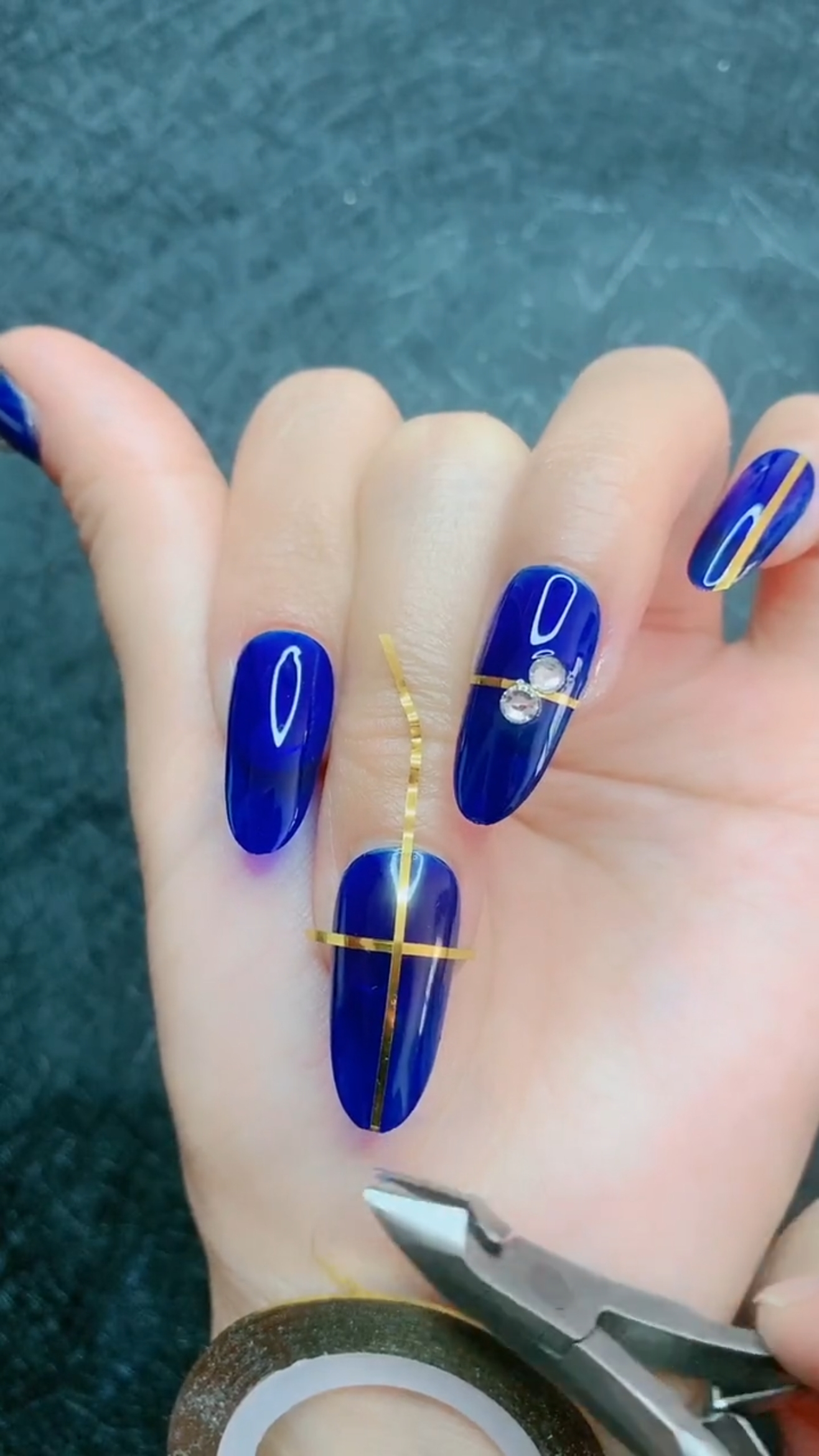 美甲美甲#蓝色法式钻石甲