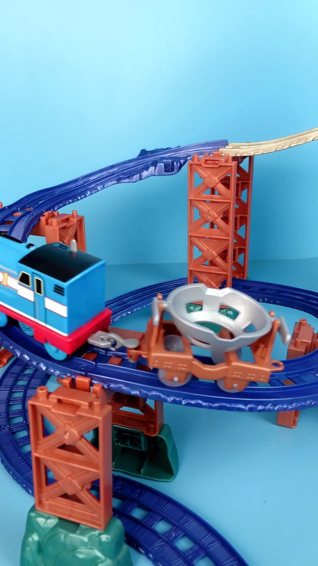 玩具#托马斯小火车炼钢厂套装试玩-全民小视频