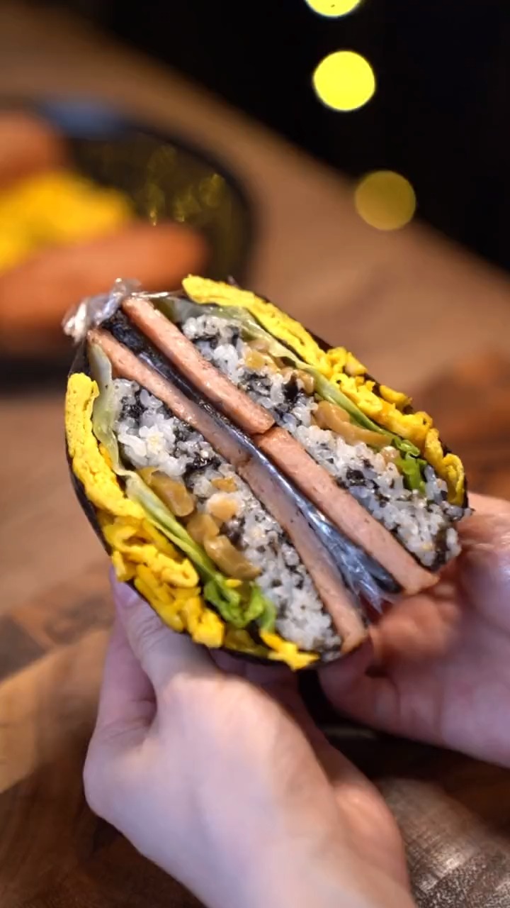 20秒学会超好吃的叠叠乐折叠饭团,打工人早餐必备