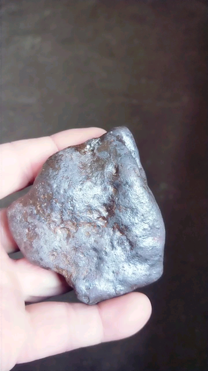 石铁陨石,手把件欣赏