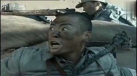 《亮剑》中李云龙洒泪怒吼开炮和《战狼2》东来局长怒吼开火,吼出了